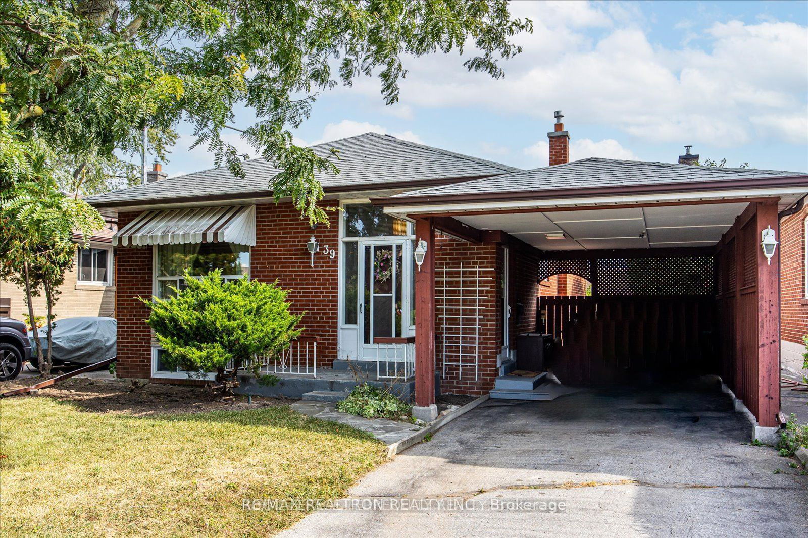 Detached House for lease at Main-39 Crosland Drive, Toronto, Wexford-Maryvale, M1R 4M9 - MLS: E11939766