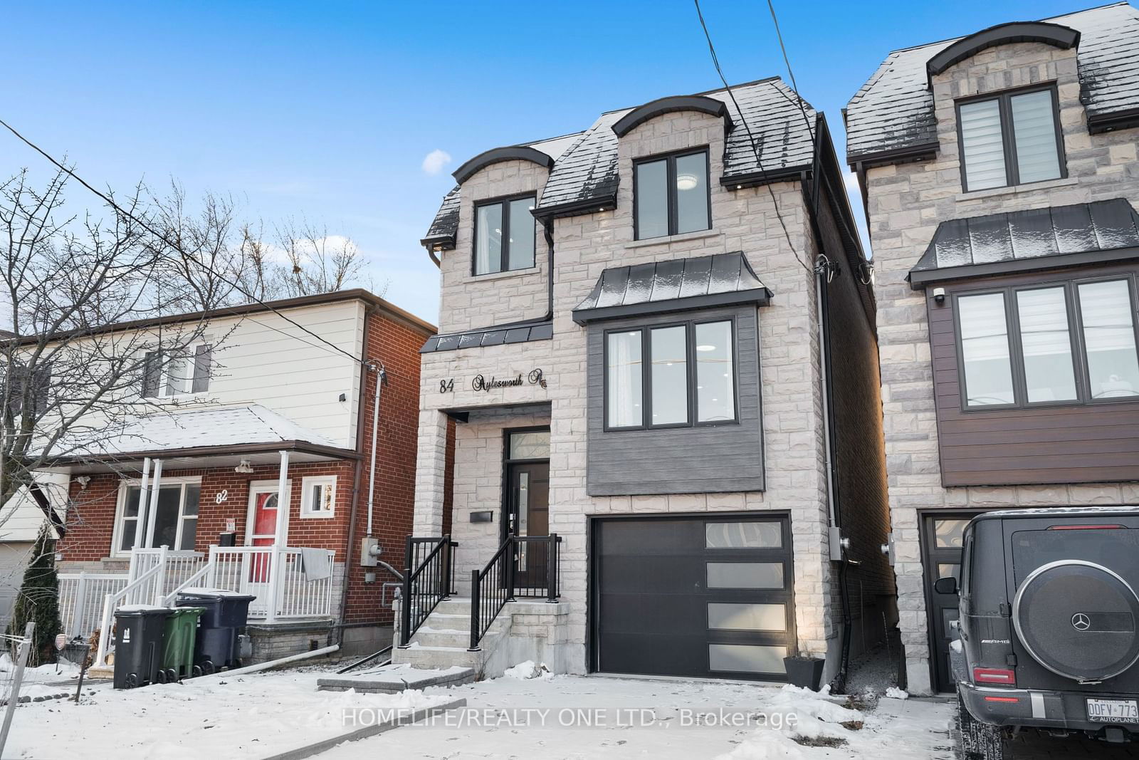 Detached House for sale at 84A Aylesworth Avenue, Toronto, Birchcliffe-Cliffside, M1N 2J6 - MLS: E11939783