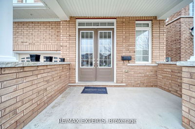 1812 Grandview St, Oshawa - Taunton image-0-2