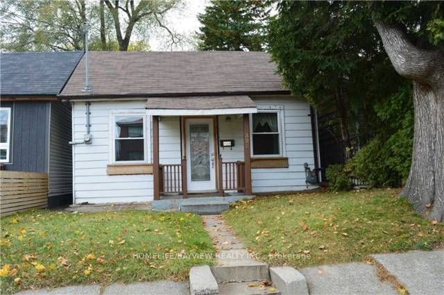 Detached House for lease at 326 Rhodes Avenue, Toronto, Greenwood-Coxwell, M4L 3A3 - MLS: E11940309