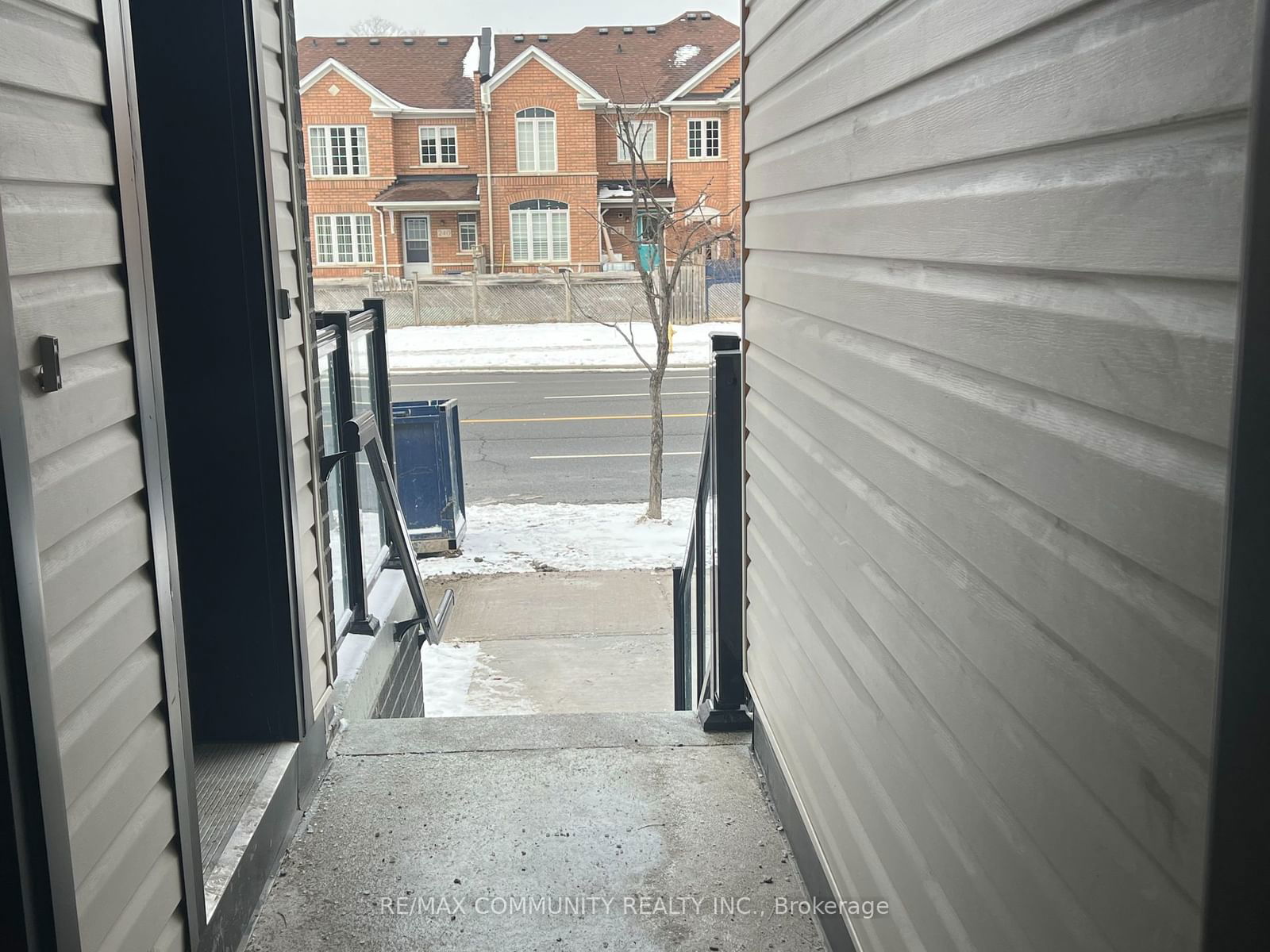 Townhouse for lease at 14-235 McLevin Avenue, Toronto, Malvern, M1B 0E8 - MLS: E11940706