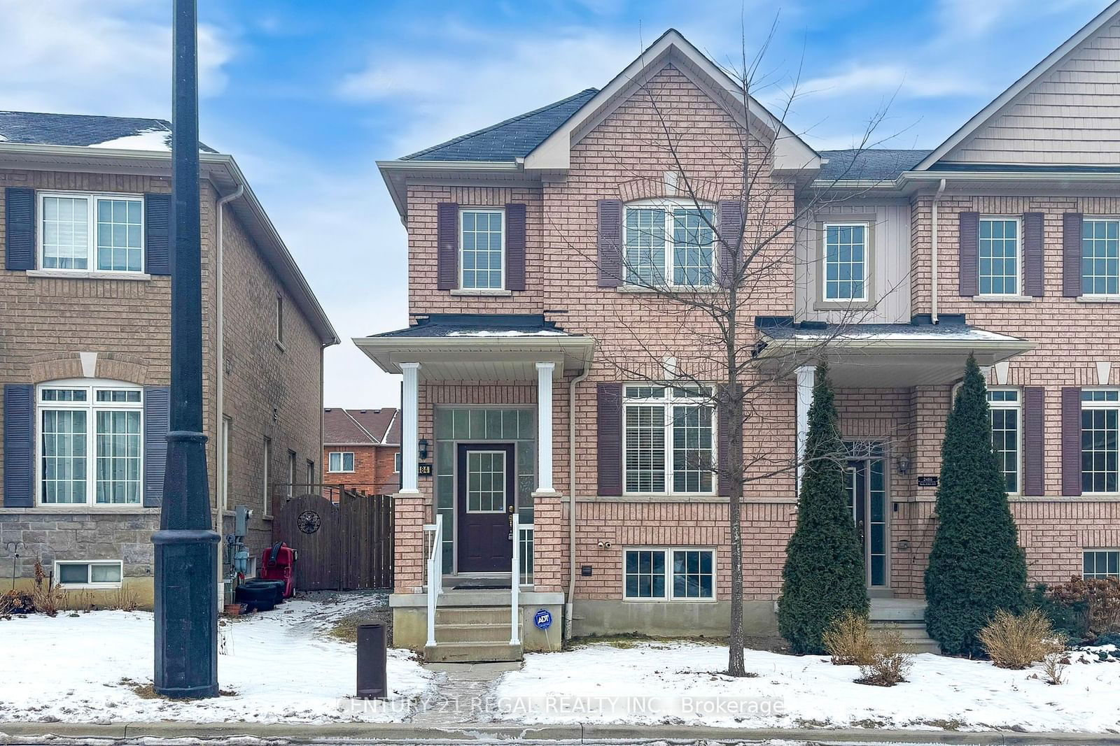 Townhouse for sale at 2484 Earl Grey Avenue, Pickering, Duffin Heights, L1X 0B9 - MLS: E11940746