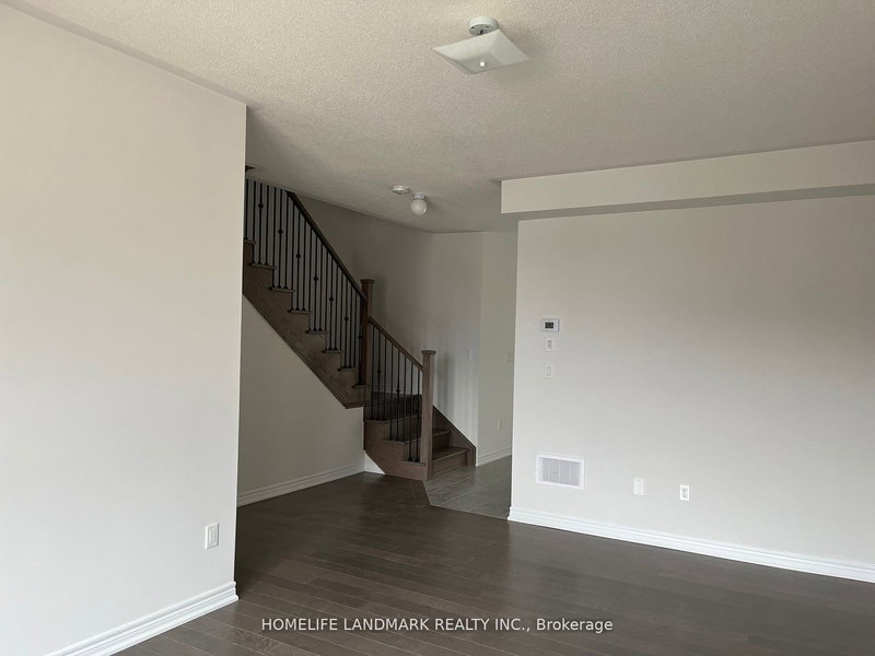 2686 Delphinium Tr, Pickering, L1X 0M1 | Image 3