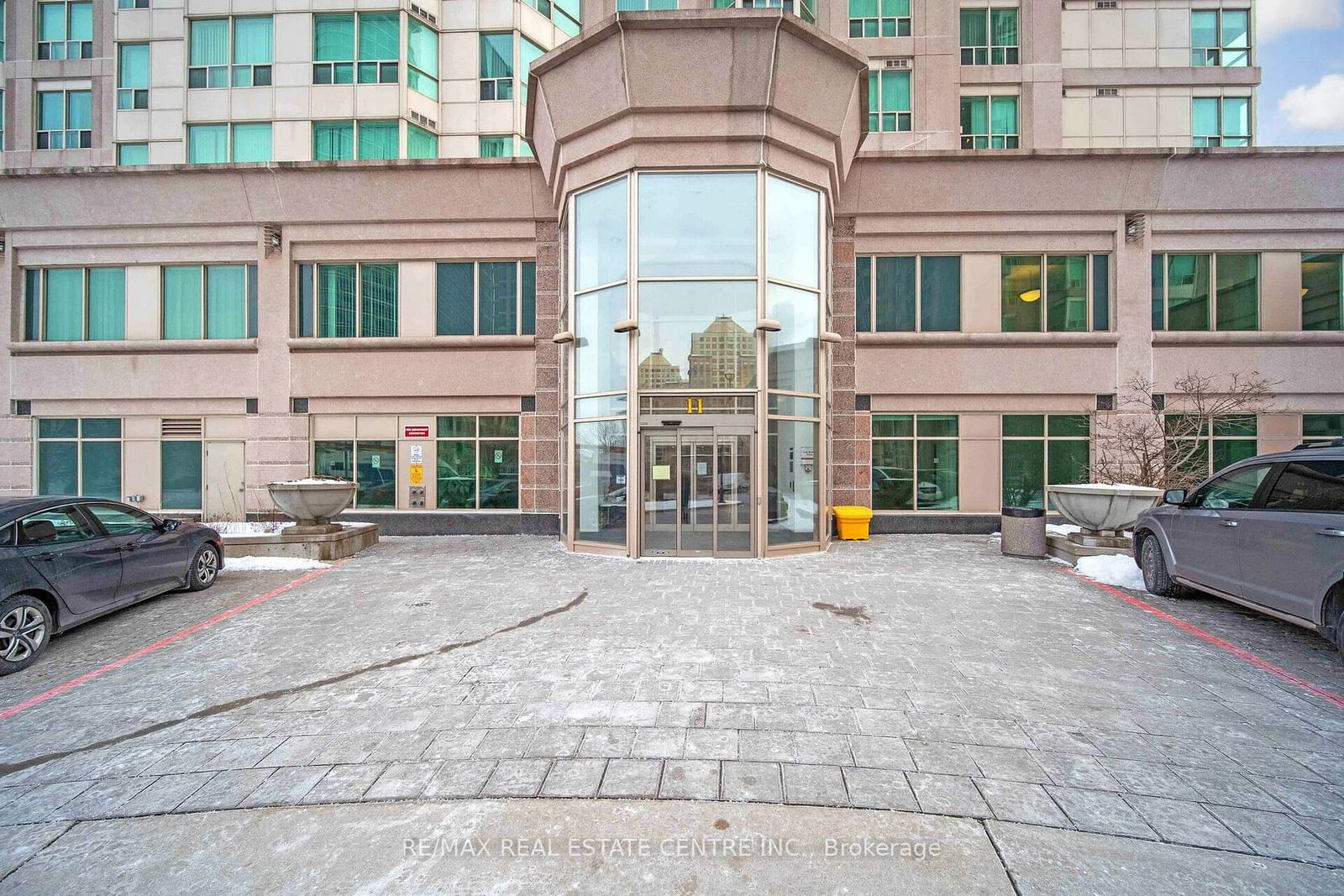 Condo for sale at 603-11 Lee Centre Drive, Toronto, Woburn, M1H 3J5 - MLS: E11941704