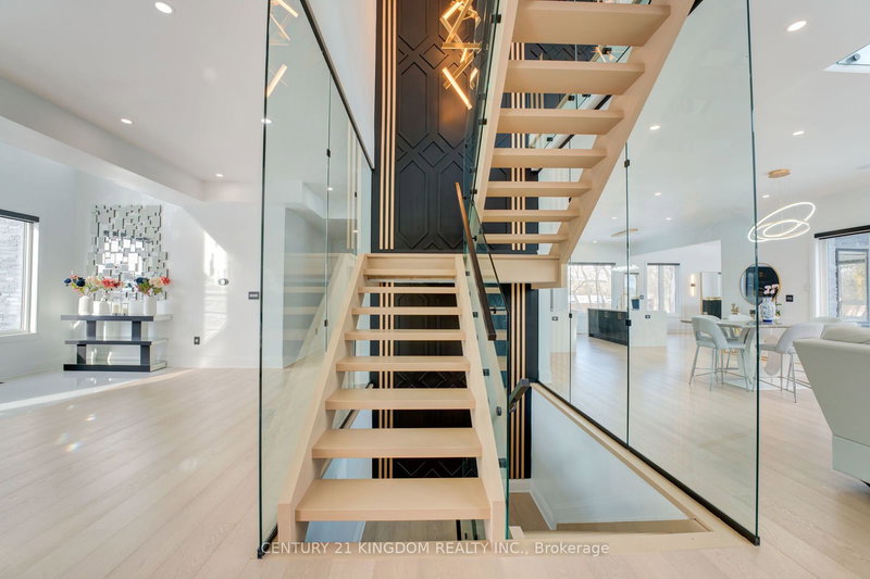 5321 Old Brock Rd, Pickering, L1Y 1A1 | Image 3