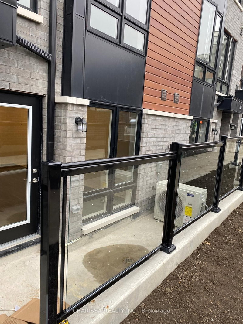 33 - 30 Liben Way, Toronto, M1J 3Z4 | Image 2