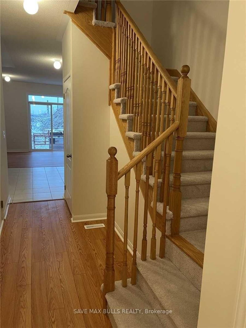 2590 Winter Words Dr S, Oshawa, L1L 0S9 | Image 2