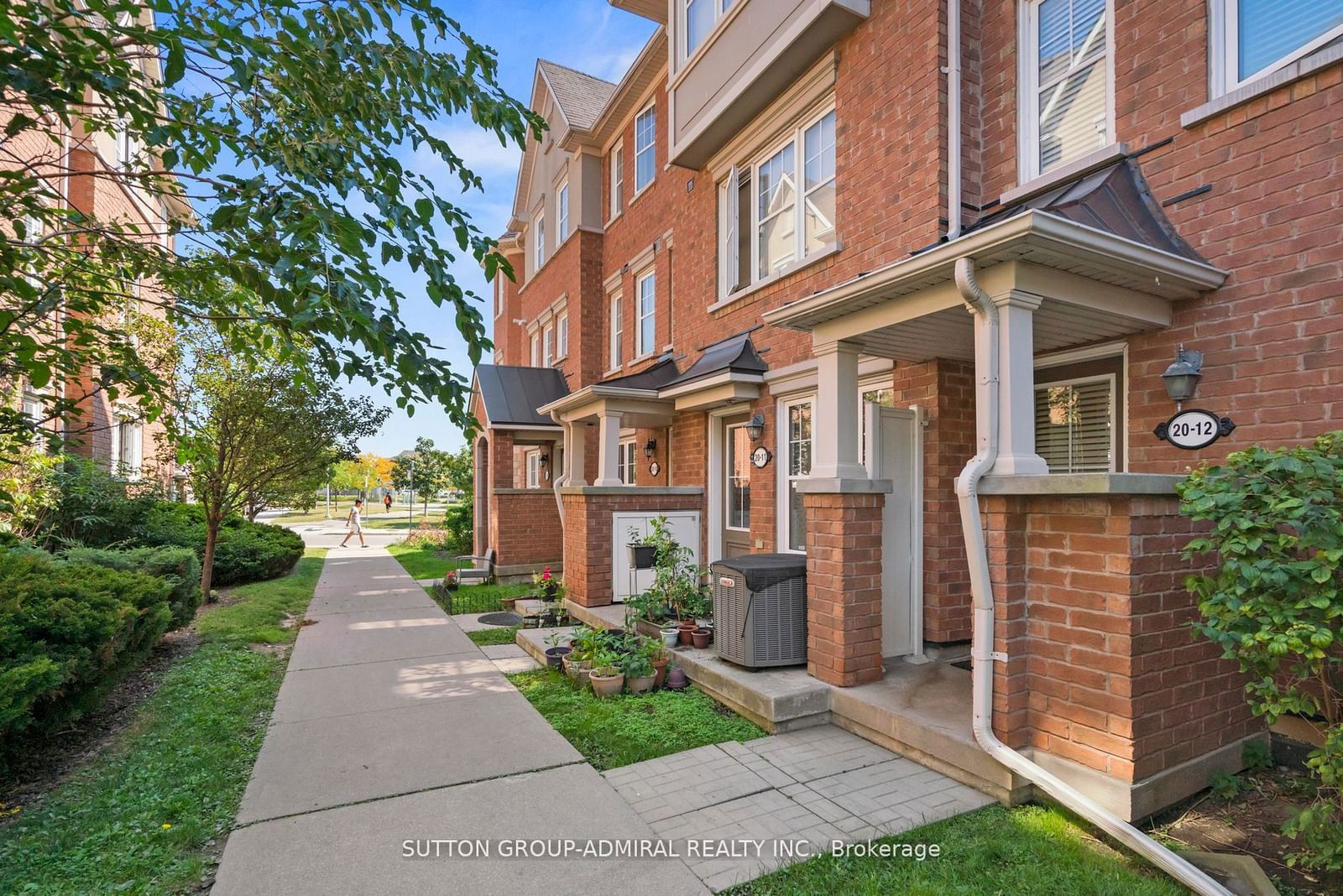 Townhouse for sale at 12-20 Mendelssohn Street, Toronto, Clairlea-Birchmount, M1L 0G6 - MLS: E11942633