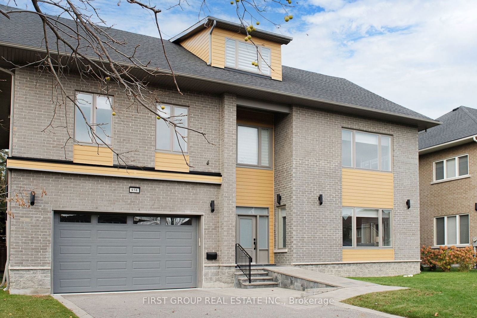 Detached House for lease at 858 Strouds Lane, Pickering, Amberlea, L1V 1H2 - MLS: E11943312