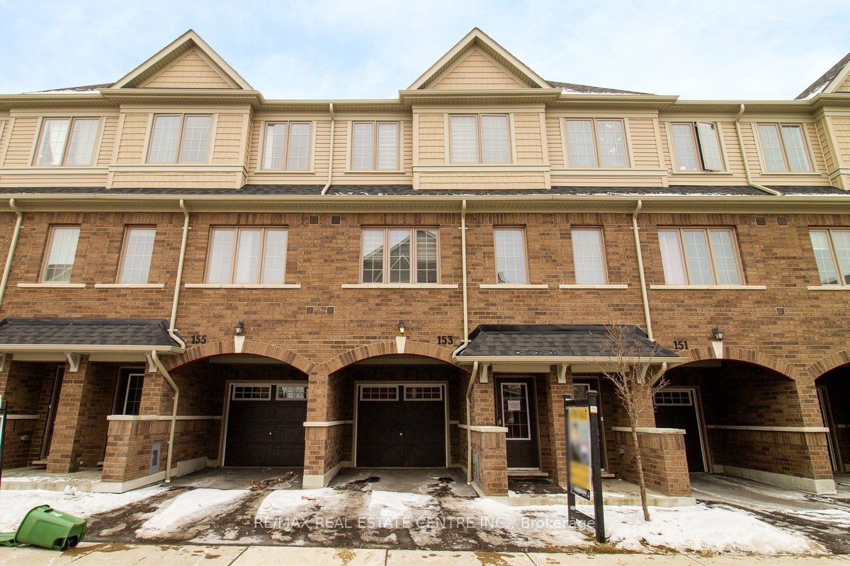 Townhouse for sale at 153 Danzatore Path, Oshawa, Windfields, L1L 0P9 - MLS: E11943460