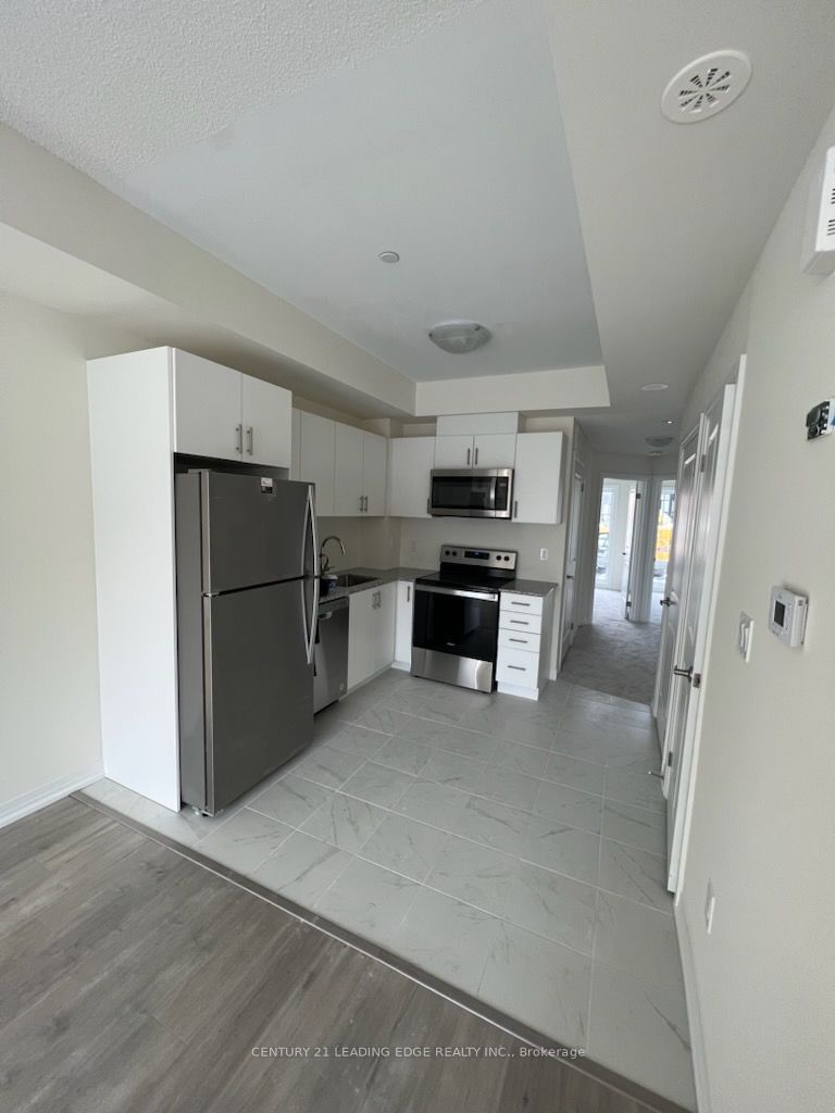 home for lease on 6-155 Tapscott Road