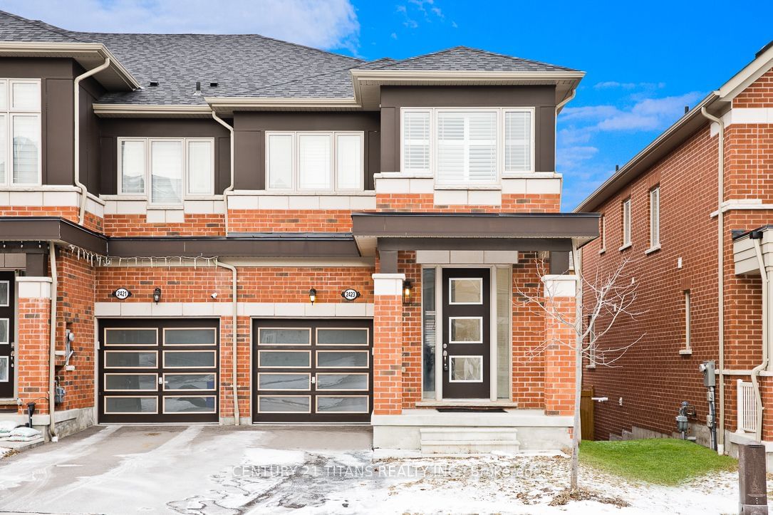 Townhouse sold at 2423 Florentine Place, Pickering, Rural Pickering, L1X 0H1 - MLS: E11944205