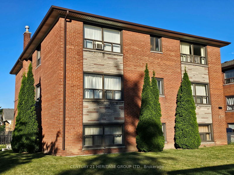 home for lease on 3-423 Pharmacy Avenue