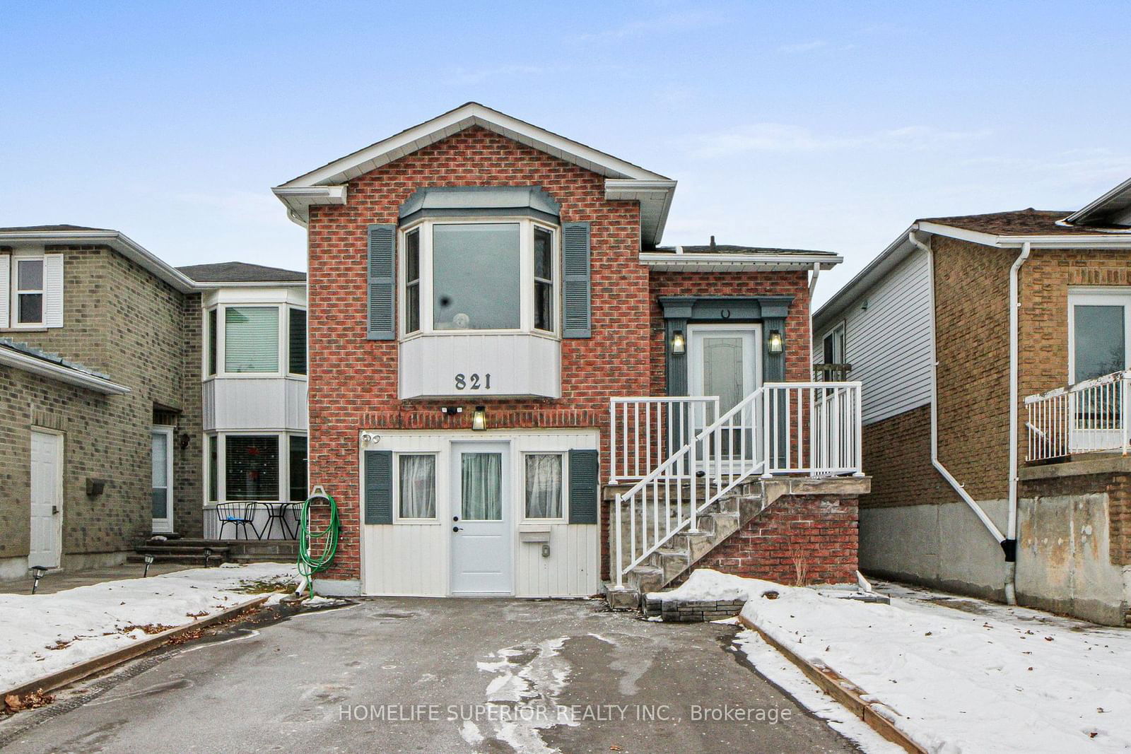 Detached House for sale at 821 Bennett Court, Oshawa, Pinecrest, L1K 1V3 - MLS: E11944485