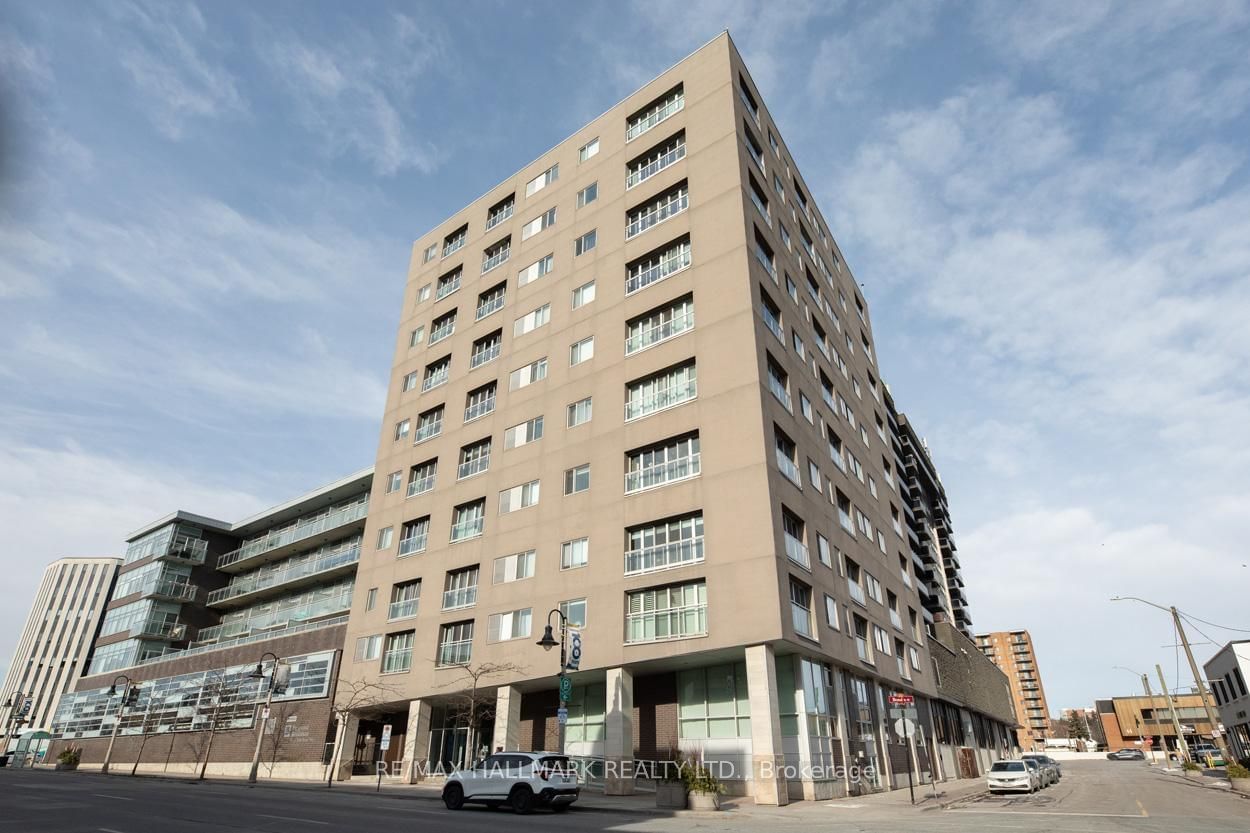 Condo sold at 1004-44 Bond Street, Oshawa, O'Neill, L1G 6R2 - MLS: E11944748