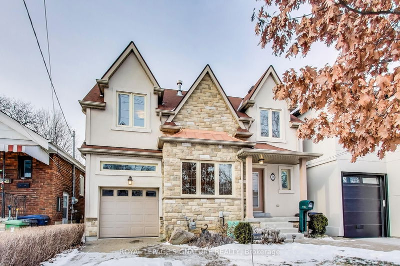 home for sale on 10 Davies Crescent