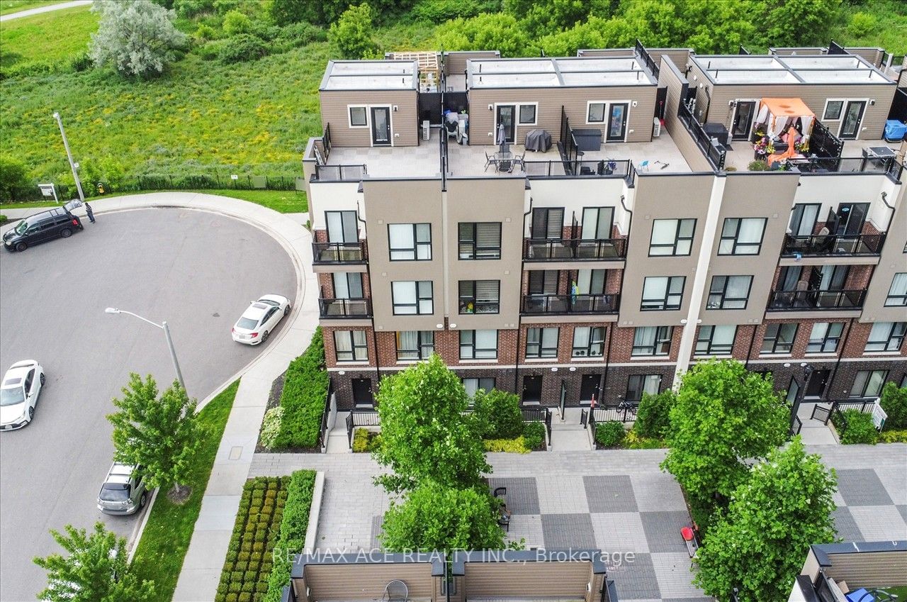 Townhouse sold at 114-510 Kingbird Grve, Toronto, Rouge E11, M1B 0E4 - MLS: E11945088