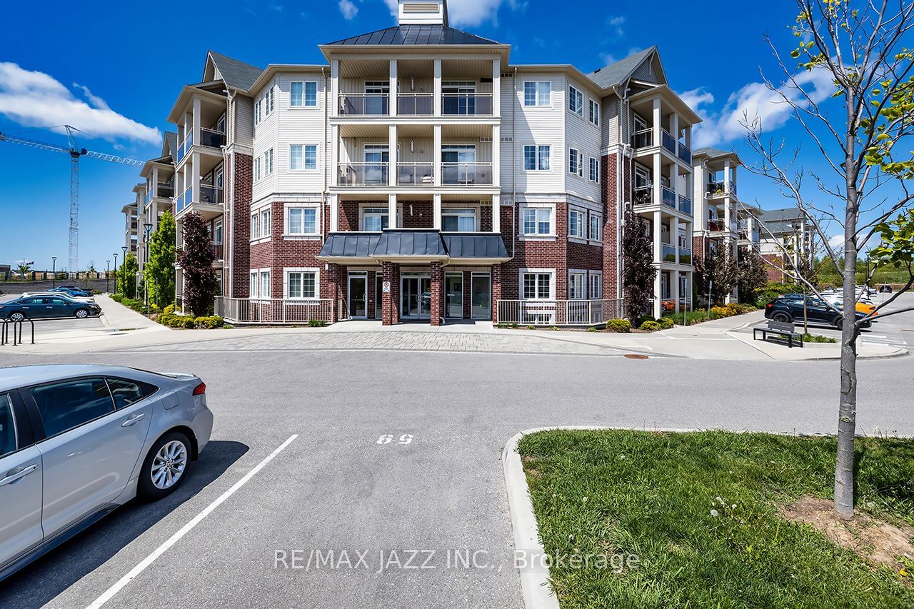 Condo for sale at 203-80 Aspen Springs Drive, Clarington, Bowmanville, L1C 0V4 - MLS: E11945172