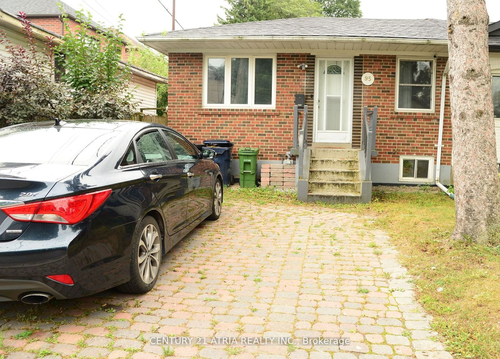 Semi-Detached House for sale at 95 Prairie Drive, Toronto, Oakridge, M1L 1L6 - MLS: E11945505