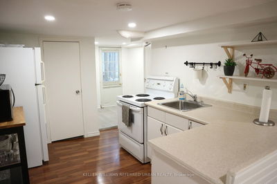 Unit lower — 39 Darrell Ave, Toronto - East End-Danforth image-0-1