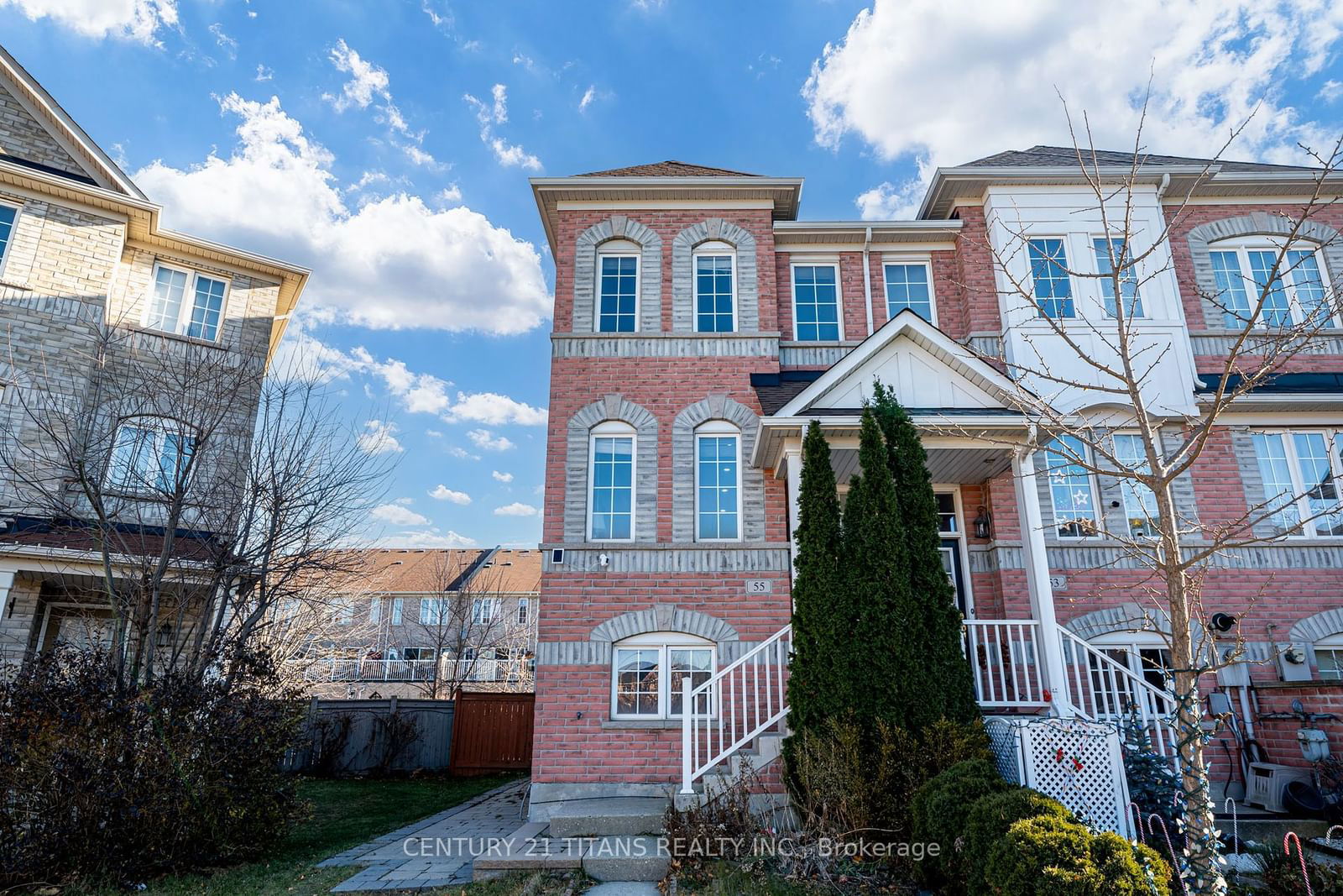 Townhouse for sale at 55 Wilkes Crescent, Toronto, Clairlea-Birchmount, M1L 0B4 - MLS: E11945576