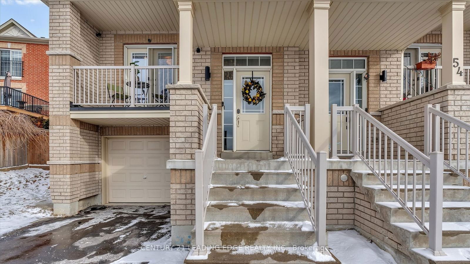 Townhouse for sale at 52 Wimbledon Court, Whitby, Williamsburg, L1P 0B7 - MLS: E11946127