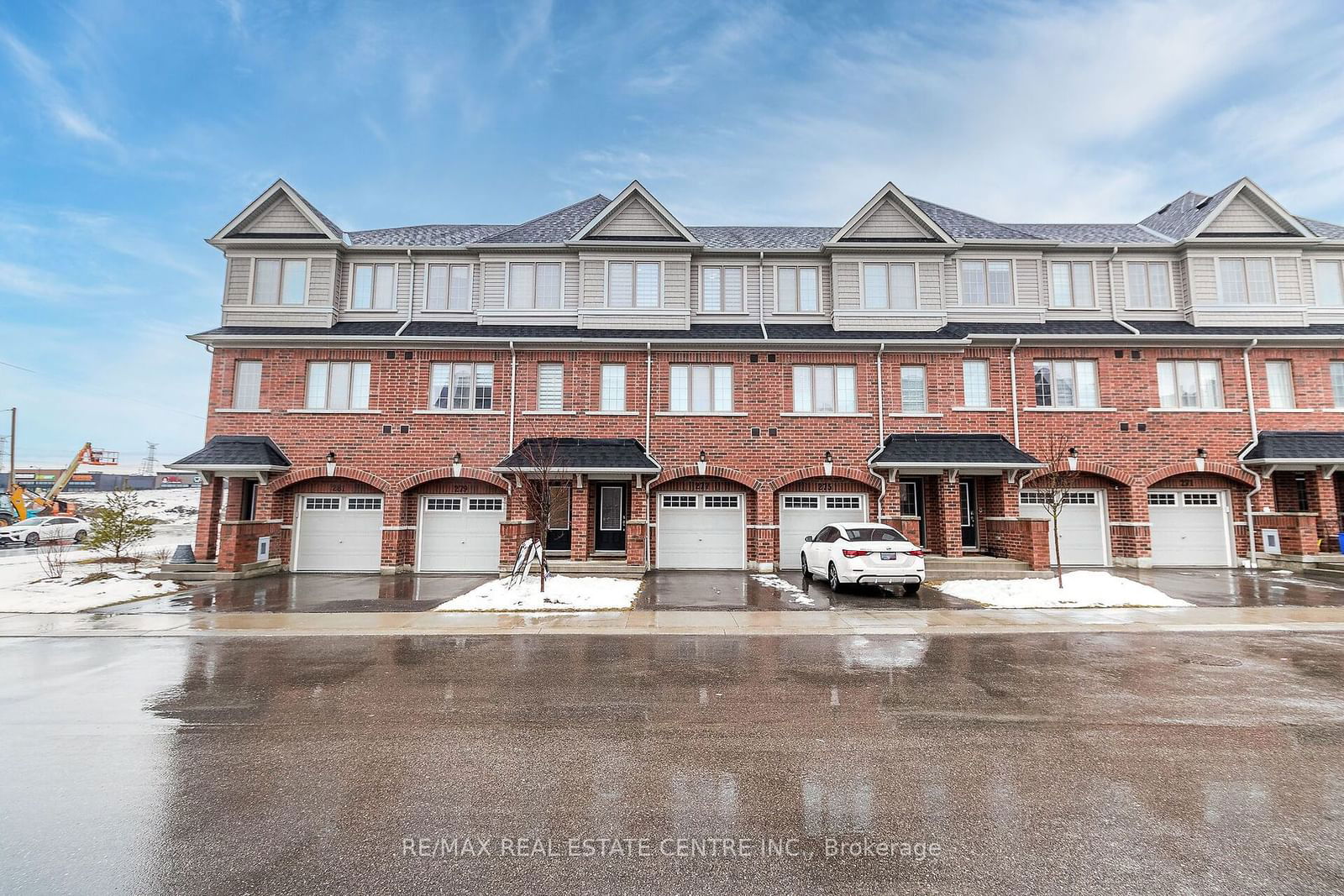 Townhouse for sale at 77-277 Danzatore Path, Oshawa, Windfields, L1L 0P9 - MLS: E11946297