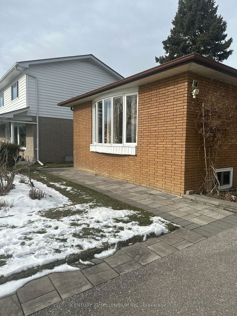 home for lease on 48 Emperor Street