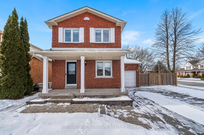 2 Stephen Ave, Clarington - Courtice image-0-2