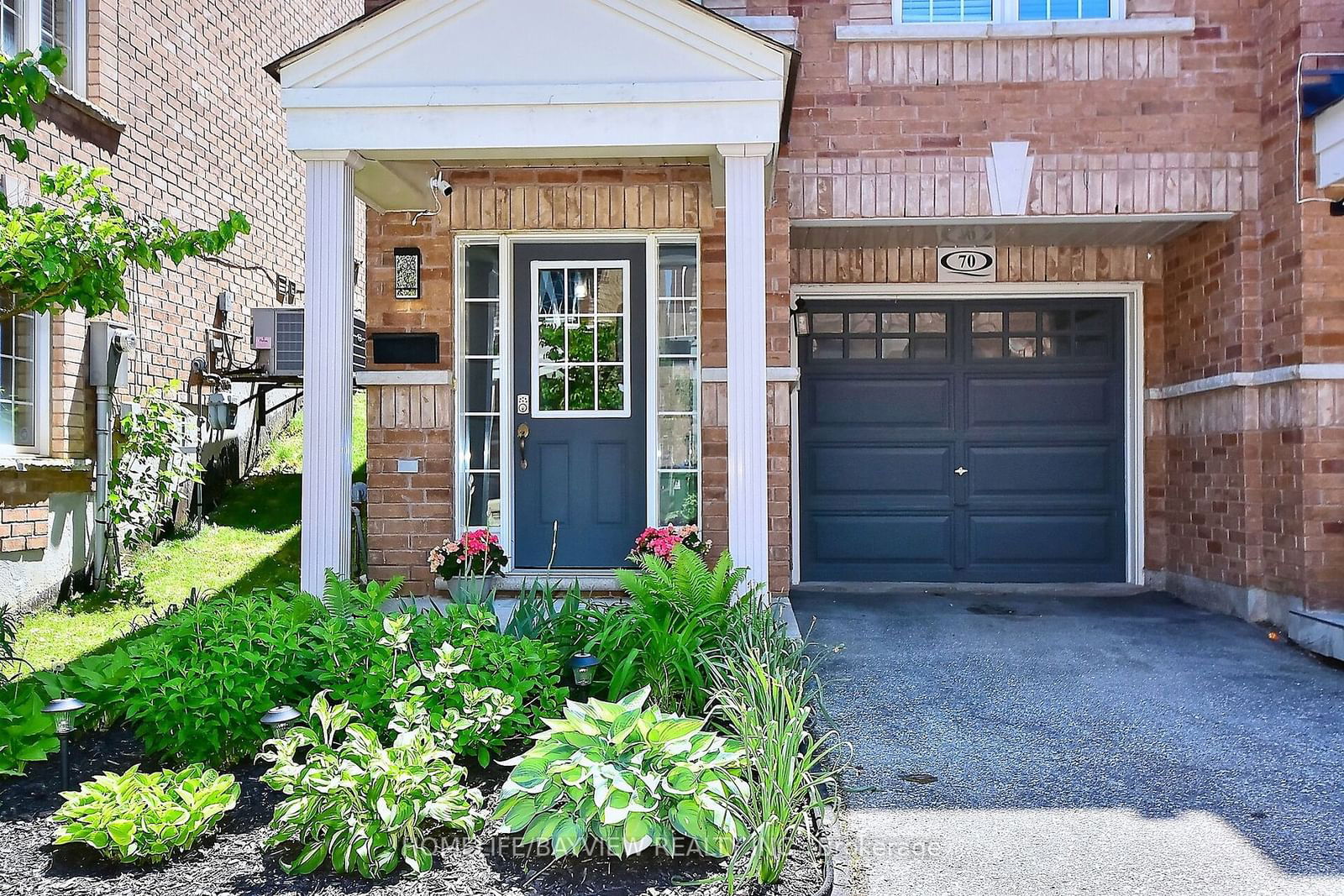 Townhouse for sale at 70 Jeremiah Lane, Toronto, Scarborough Village, M1J 0A4 - MLS: E11946689