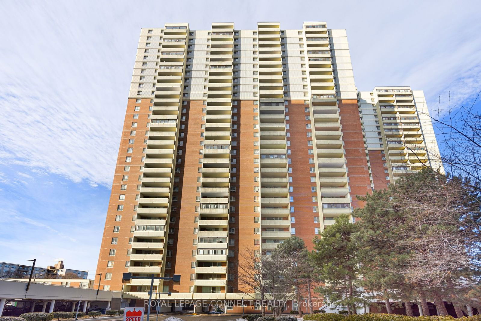 Condo for sale at 218-1 Massey Square, Toronto, Crescent Town, M4C 5L4 - MLS: E11946730