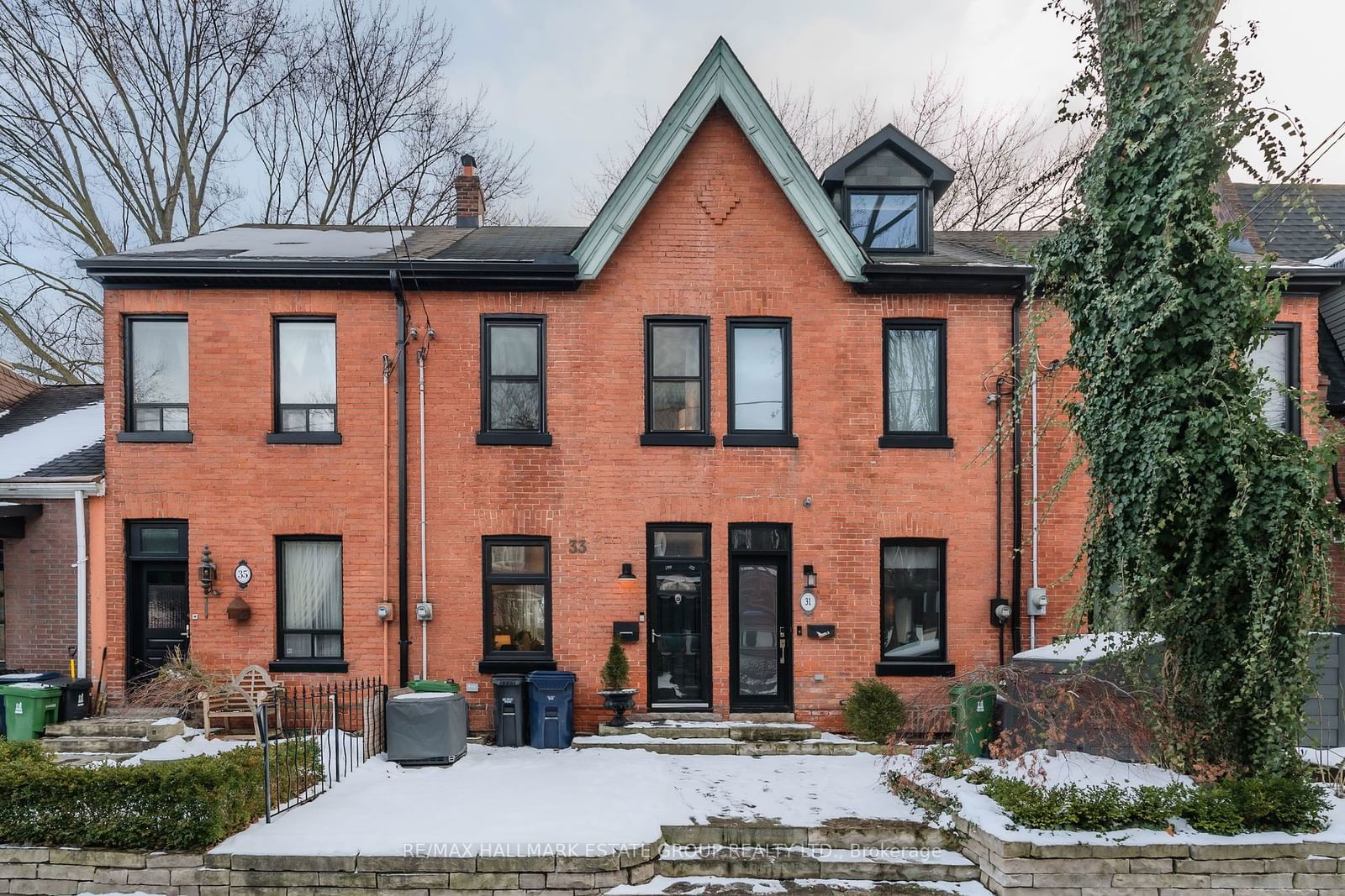 Townhouse for sale at 33 Austin Avenue, Toronto, South Riverdale, M4M 1V7 - MLS: E11947021