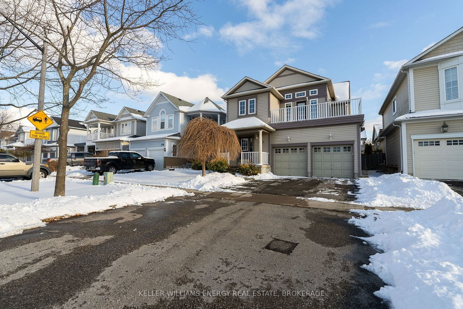 Detached House for sale at 376 Whitby Shores Greenway, Whitby, Port Whitby, L1N 9R8 - MLS: E11947049