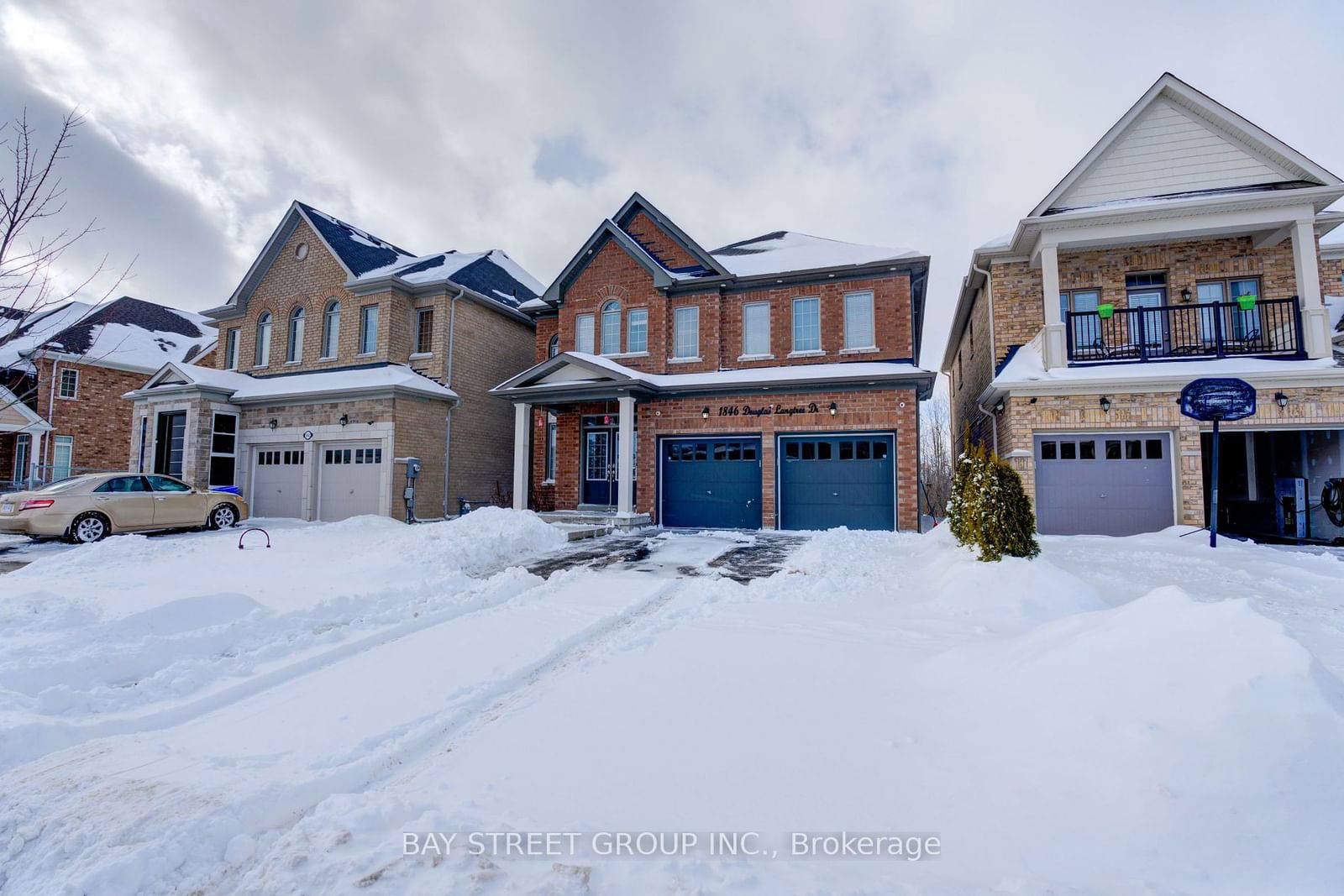 Detached House for lease at 1846 Douglas Langtree Drive, Oshawa, Taunton, L1K 0Y5 - MLS: E11947243