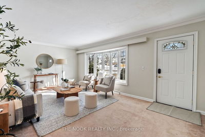 1416 Nash Rd, Clarington - Courtice image-0-4