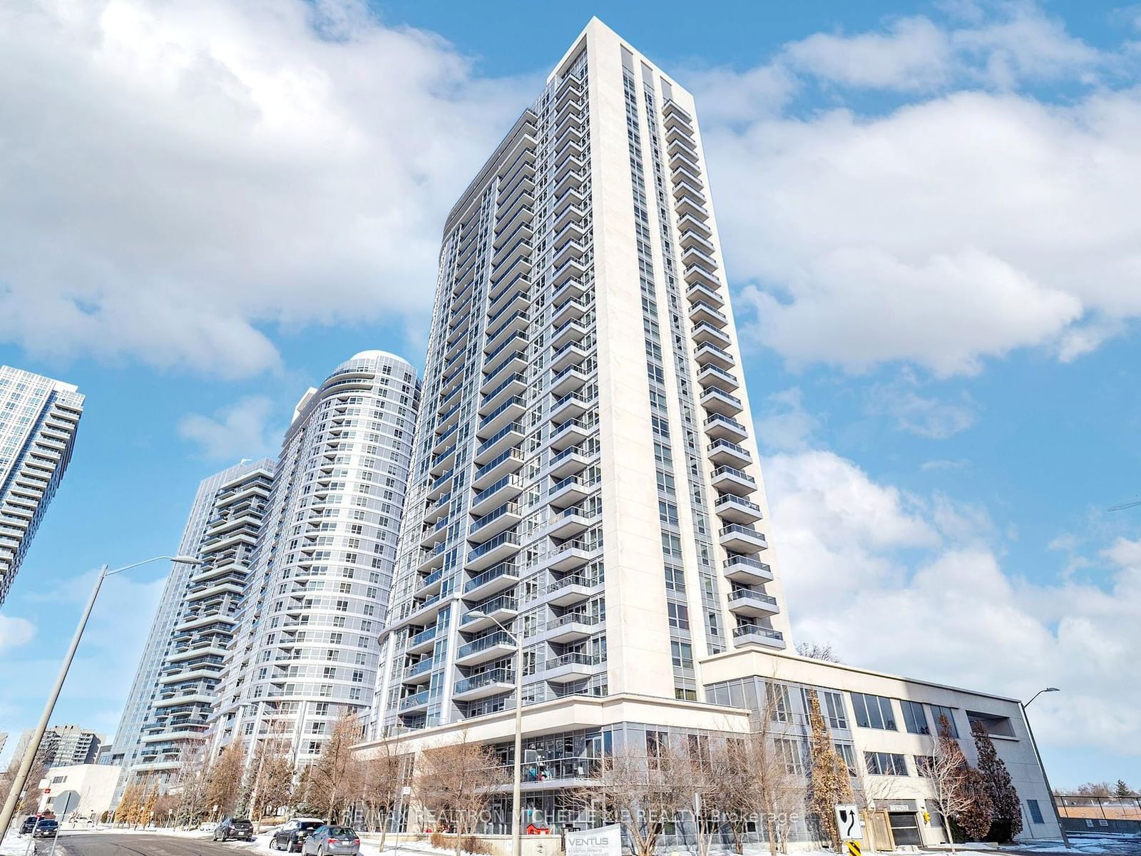 Condo for sale at 106-151 Village Green Square, Toronto, Agincourt South-Malvern West, M1S 0K5 - MLS: E11947533