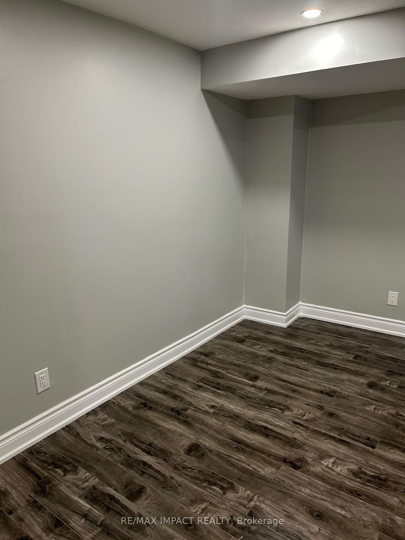 home for lease on Lower-75 Snowling Drive