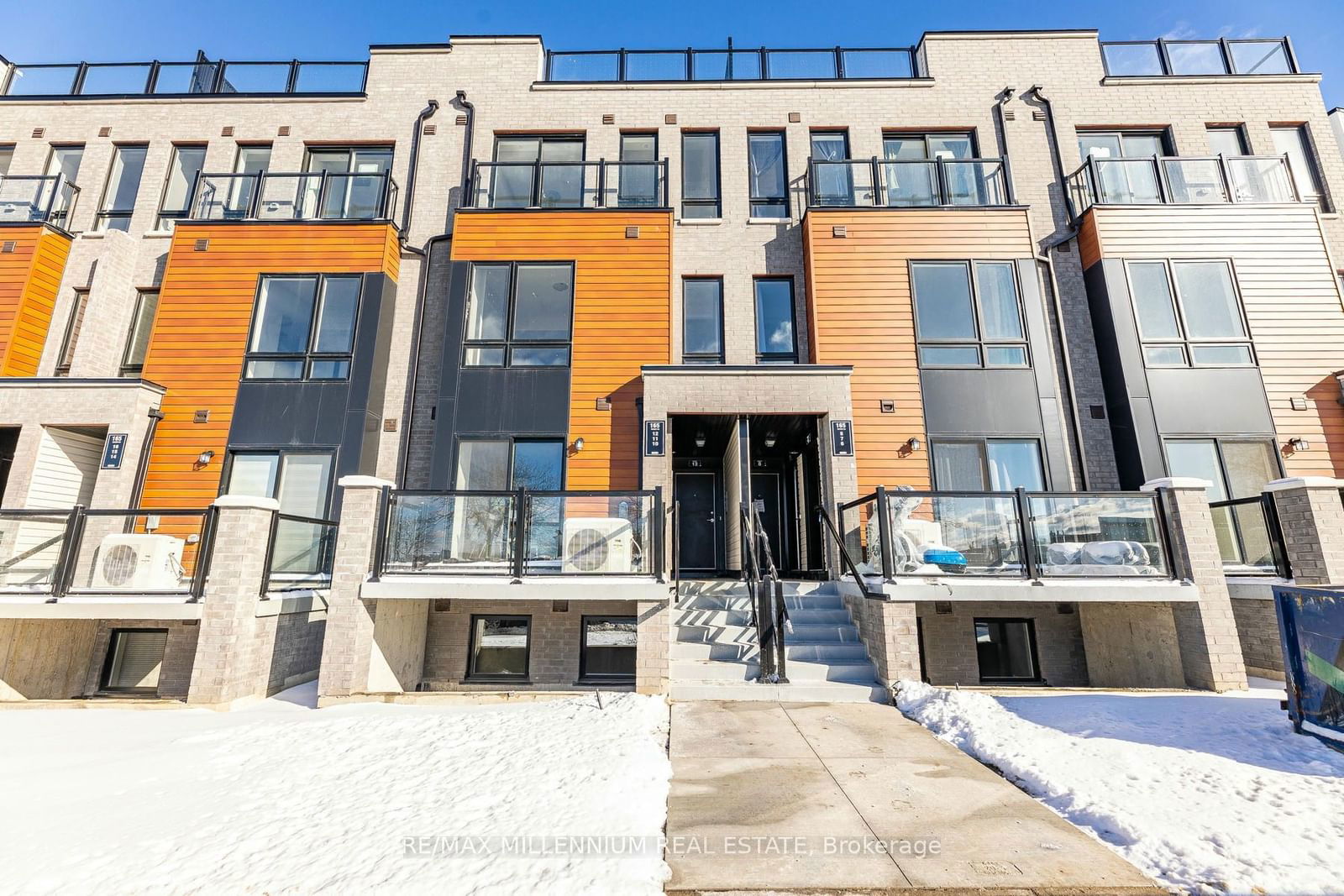 Townhouse sold at 11-165 Tapscott Road, Toronto, Malvern, M1B 0E8 - MLS: E11948209