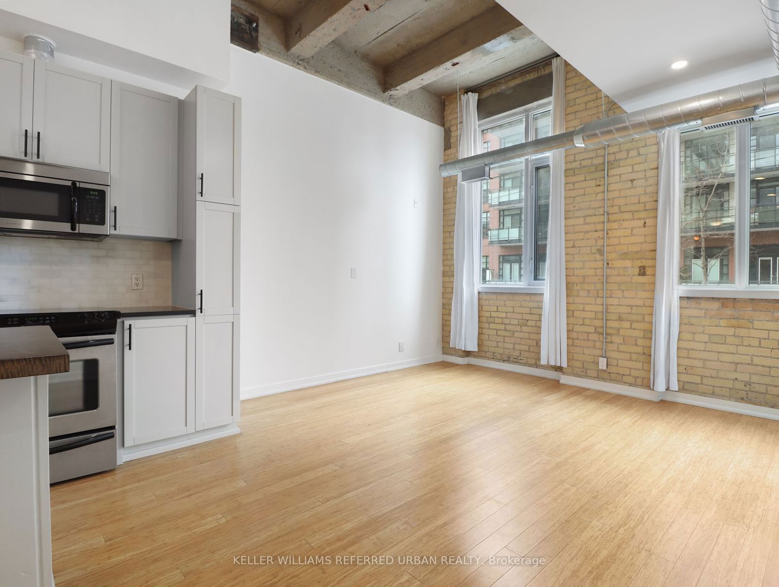 Condo for lease at 133-201 Carlaw Avenue, Toronto, South Riverdale, M4M 2S3 - MLS: E11948444