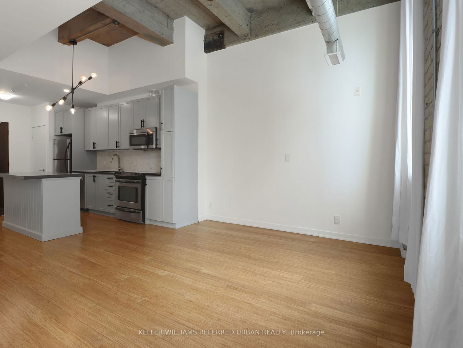 Condo for lease at 133-201 Carlaw Avenue, Toronto, South Riverdale, M4M 2S3 - MLS: E11948444