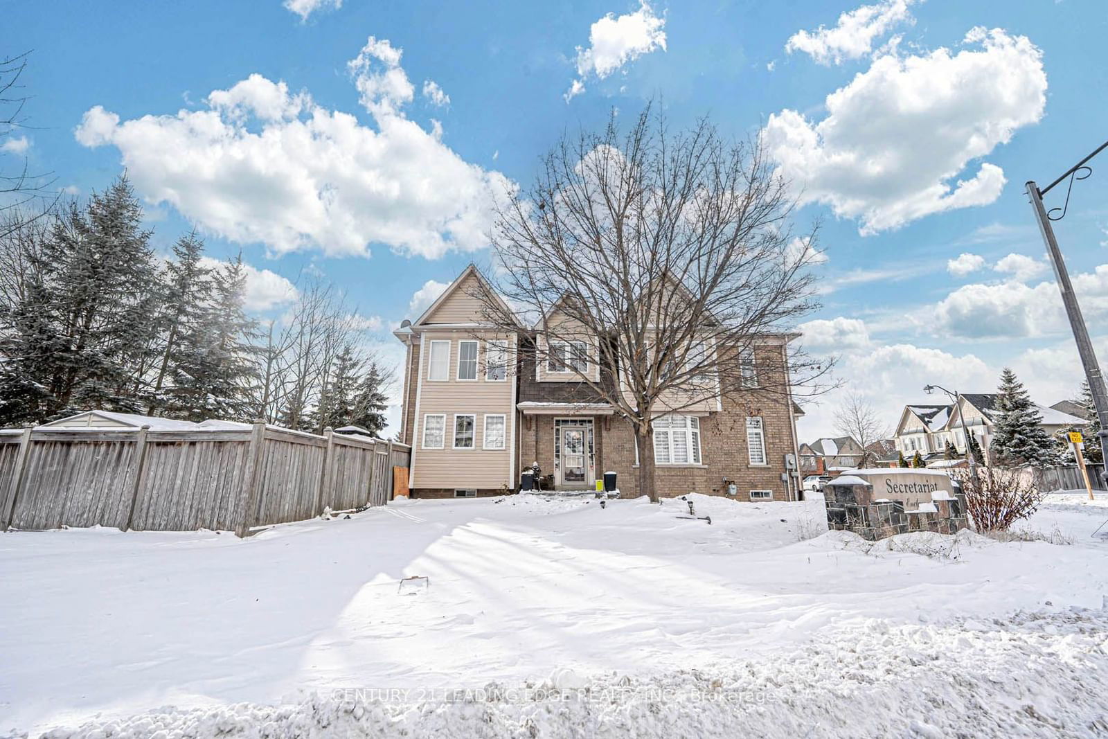 Detached House for sale at 145 Woodbine Place, Oshawa, Windfields, L1L 1C5 - MLS: E11948497