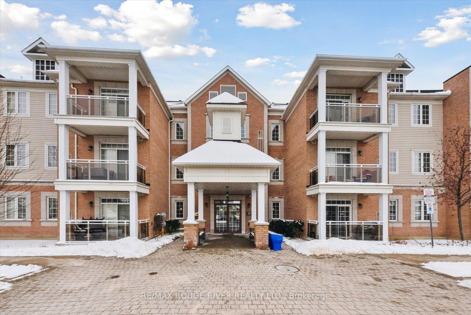 Condo sold at 119-54 Harvey Johnston Way, Whitby, Brooklin, L1M 0J7 - MLS: E11948661