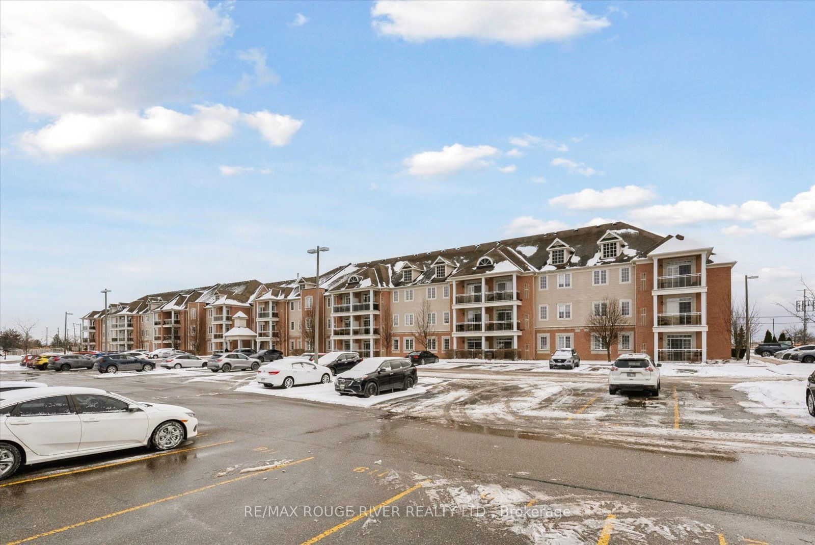 Condo sold at 119-54 Harvey Johnston Way, Whitby, Brooklin, L1M 0J7 - MLS: E11948661