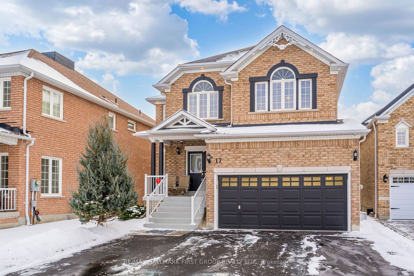 Detached House for sale at 17 Stammers Drive, Ajax, Northwest Ajax, L1T 0L5 - MLS: E11949140