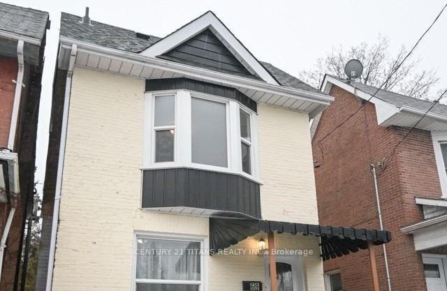 home for lease on 69 Banting Avenue