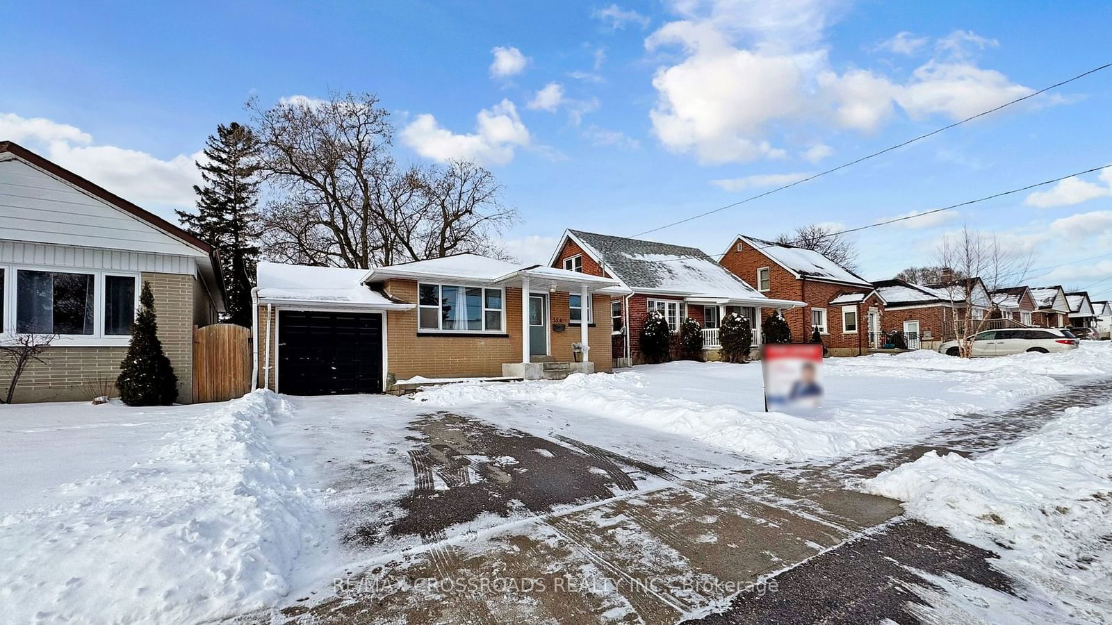 Detached House sold at 254 Wilson Road, Oshawa, Central, L1H 6C3 - MLS: E11949700