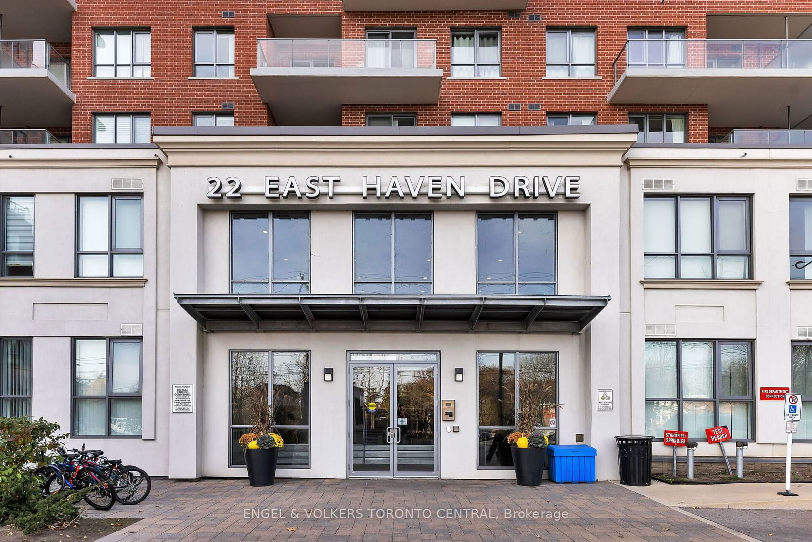 Condo leased at 815-22 East Haven Drive, Toronto, Birchcliffe-Cliffside, M1N 0B4 - MLS: E11949813