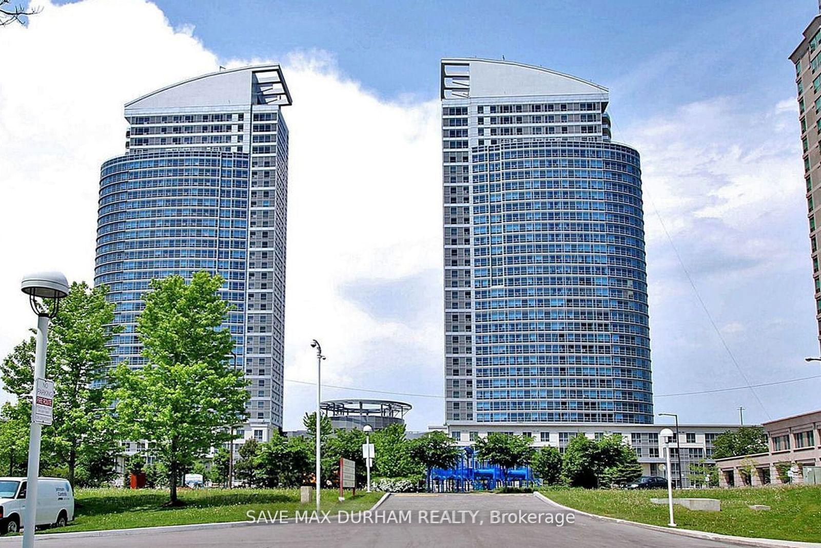 Condo for sale at 1708-38 Lee Center Drive, Toronto, Woburn, M1H 3J7 - MLS: E11950789