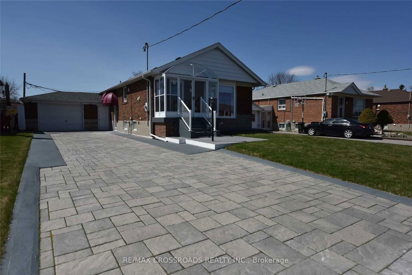 Detached House for lease at 16 Crosland Drive, Toronto, Wexford-Maryvale, M1R 4M8 - MLS: E11951034