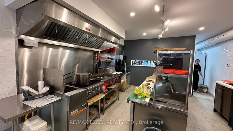 467 Danforth Ave, Toronto, M4K 1P1 | Image 2